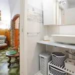 Amazing In Apartment Costarainera