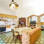 Amazing In Apartman Costarainera