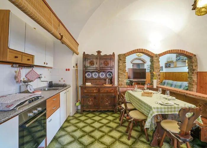 Appartement Amazing In *