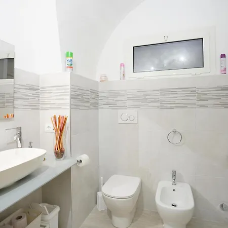 Amazing In With Kitchen