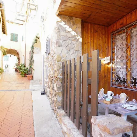 Apartment Amazing In With Kitchen Costarainera